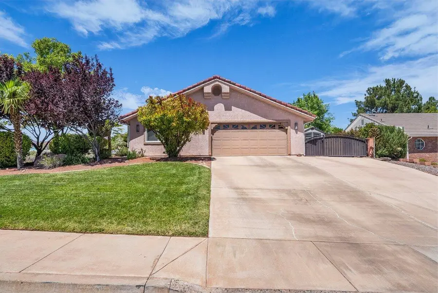 1674 N Lava Flow Dr, Saint George, UT 84770 - #2