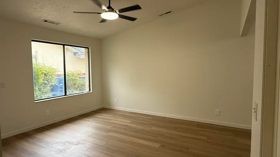 136 S 100 #3, Saint George, UT 84770 - #3