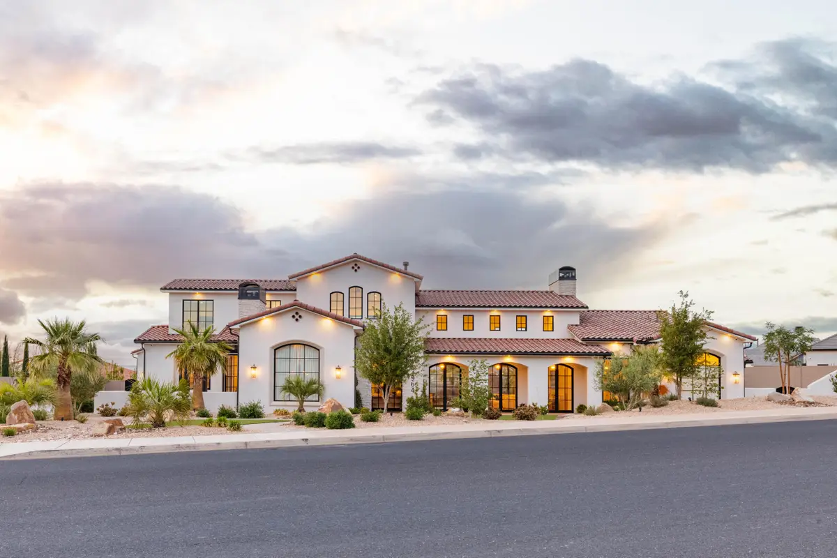 3964 S Little Valley Rd, Saint George, UT 84790 - #1