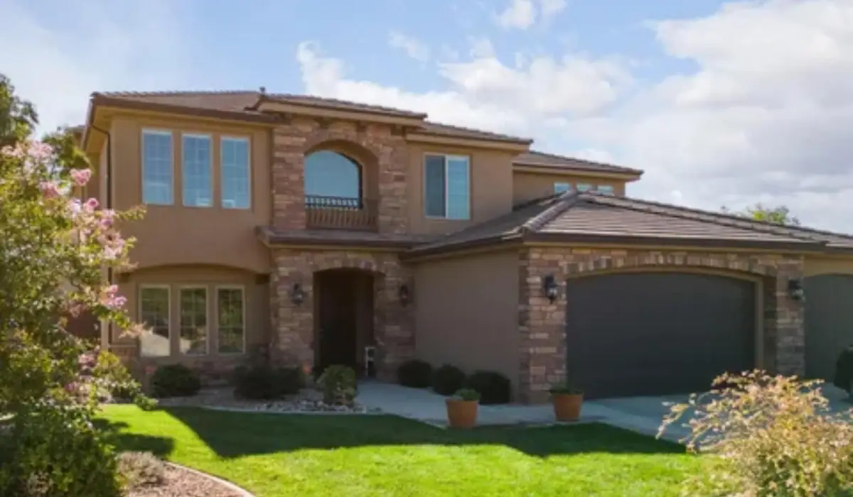 2830 E Carmine Dr, Saint George, UT 84770 - #1