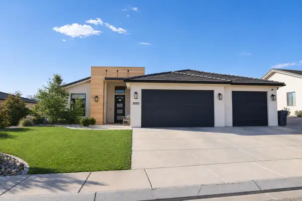 3053 Photinia Dr, St George, UT 84790