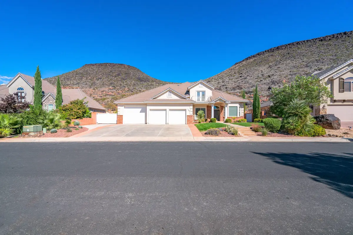 198 N Shadow Point Dr, Saint George, UT 84770 - #1