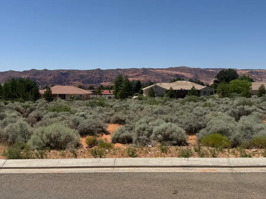 N Johnson Arch Dr, Saint George, UT 84770 - #2
