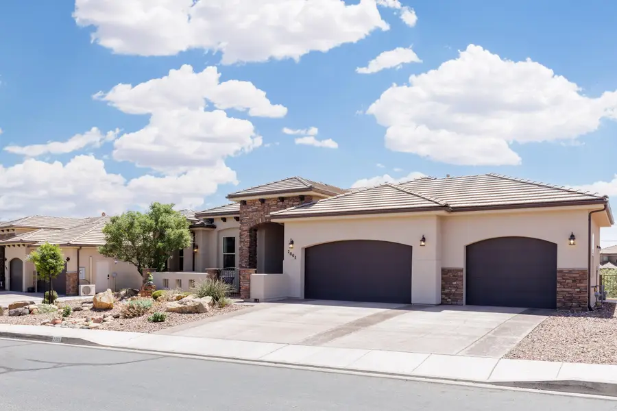2005 W 450 South Cir, Saint George, UT 84770 - #3
