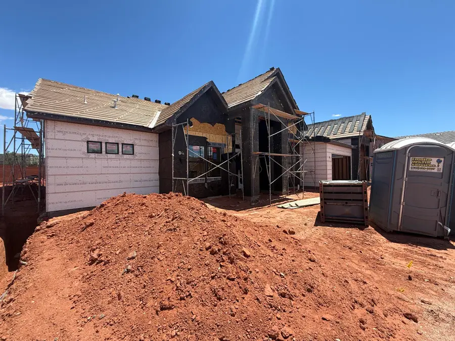 76 N 640, Ivins, UT 84738 - #2