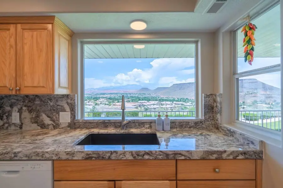 1845 W Canyon View Dr #608, Saint George, UT 84770 - #3