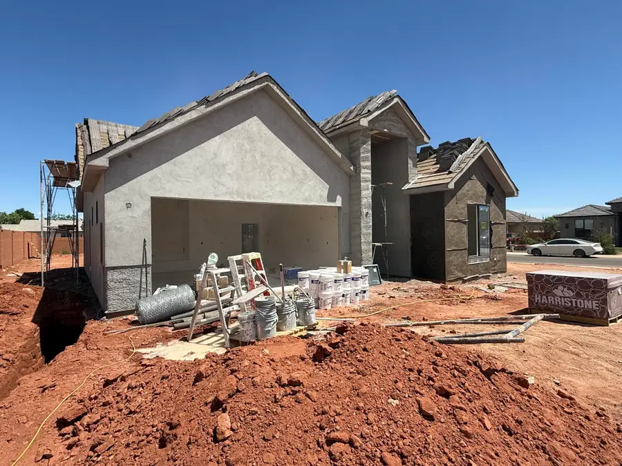 565 S Harmony Cir, Ivins, UT 84738 - #3