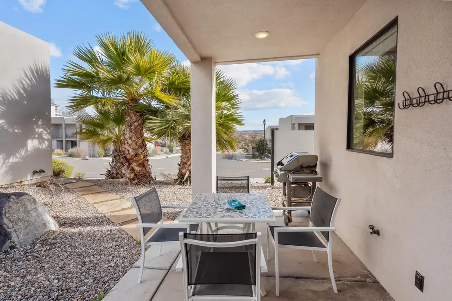 1122 S 1790 W #1, Saint George, UT 84770 - #2