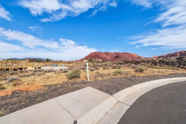1267 E Specter Ct, Ivins, UT 84738