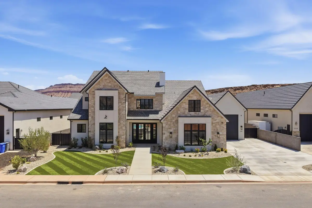 2315 S Crimson Cliffs Way, Saint George, UT 84790 - #1