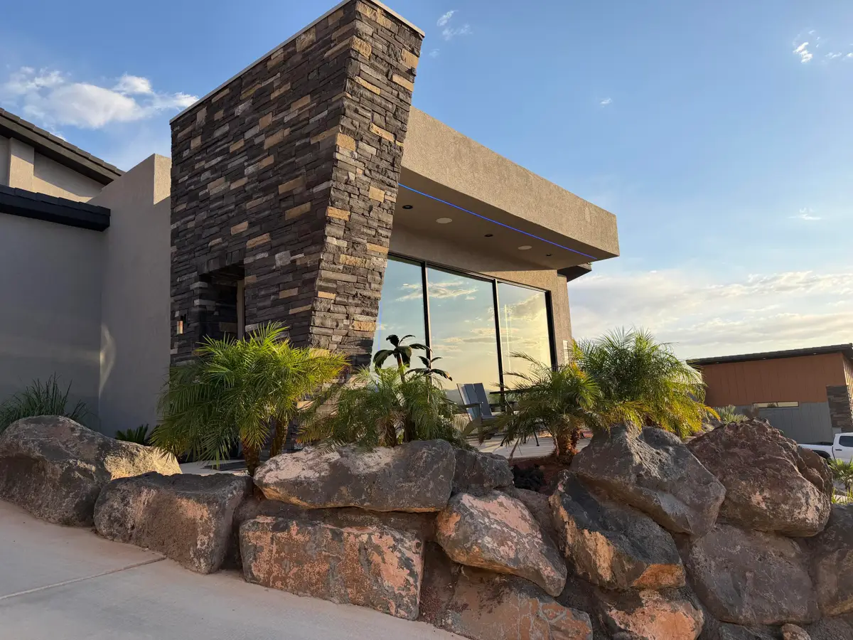 3203 W 2830, Hurricane, UT 84737 - #1