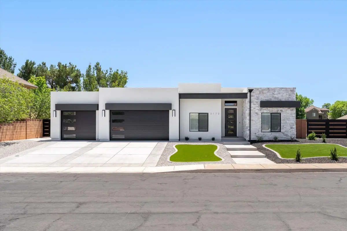 3173 Swiss Dr, Santa Clara, UT 84765 - #1