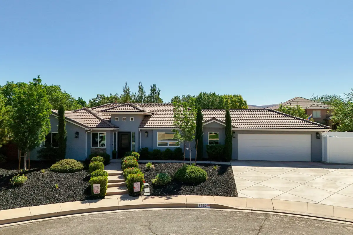 2563 S 300 Cir, Washington, UT 84780 - #1