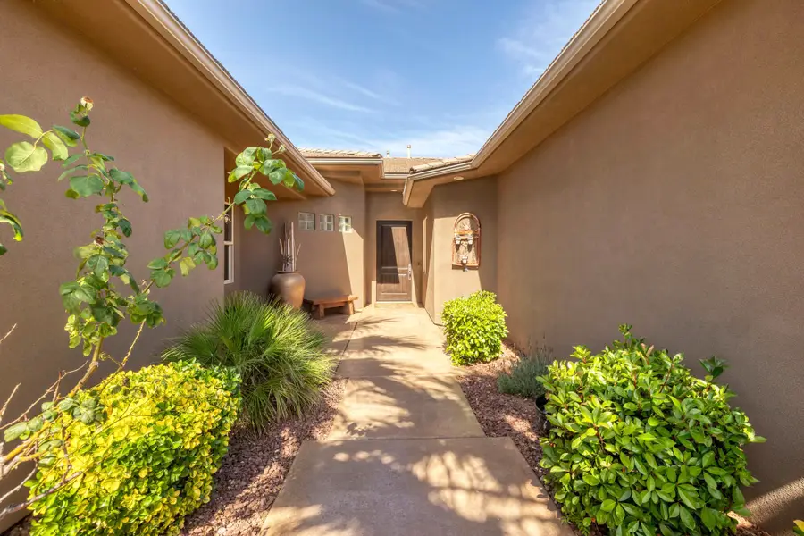 169 N Monterey Dr, Saint George, UT 84770 - #3