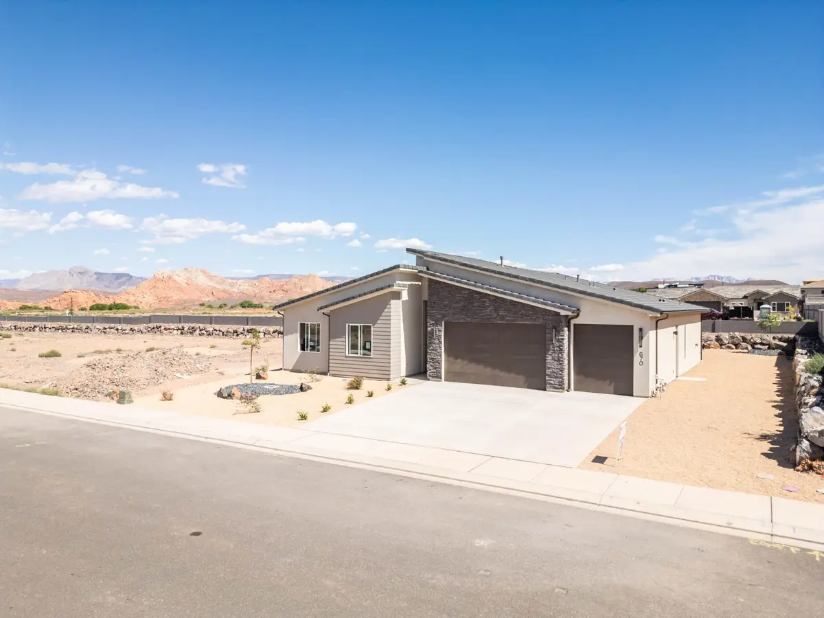 805 N 2740, Hurricane, UT 84737 - #1
