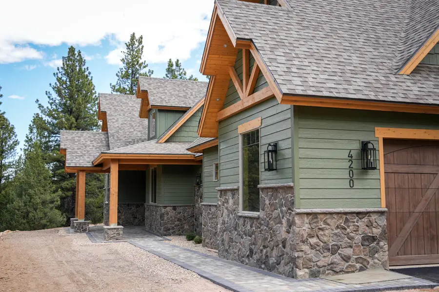 4200 N. Elk Meadows Drive, Duck Creek Village, UT 84762 - #3