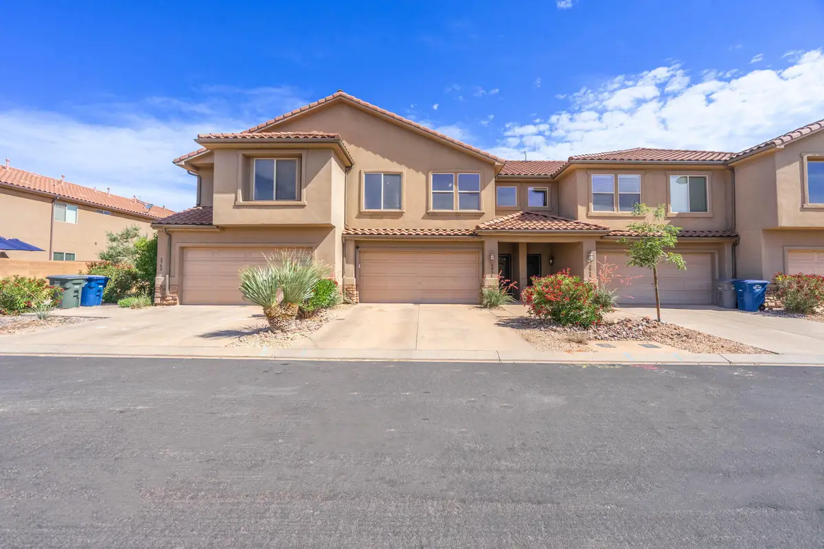 3956 Bella Vista Dr, Santa Clara, UT 84765 - #1