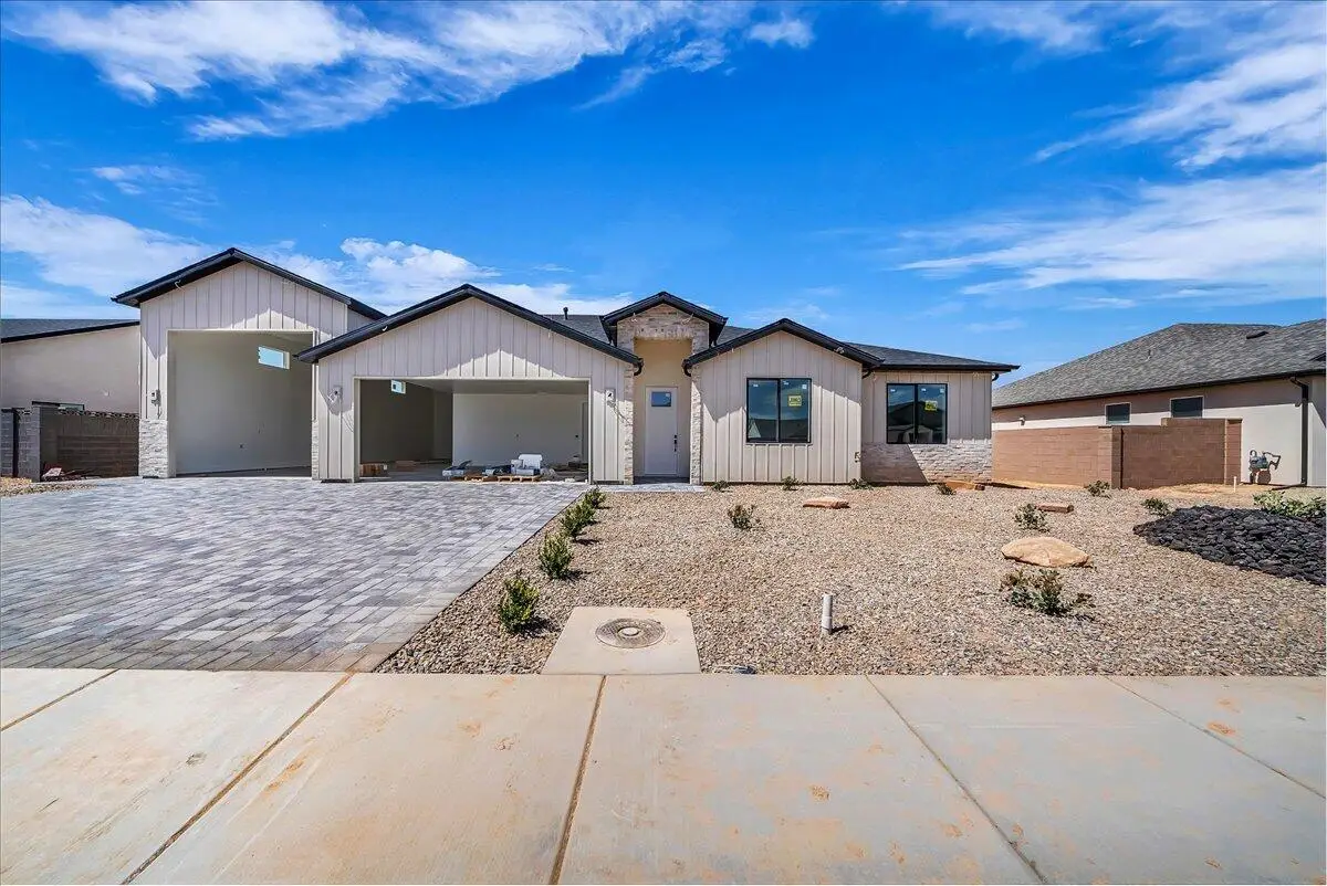 4454 W 150, Cedar City, UT 84721 - #1