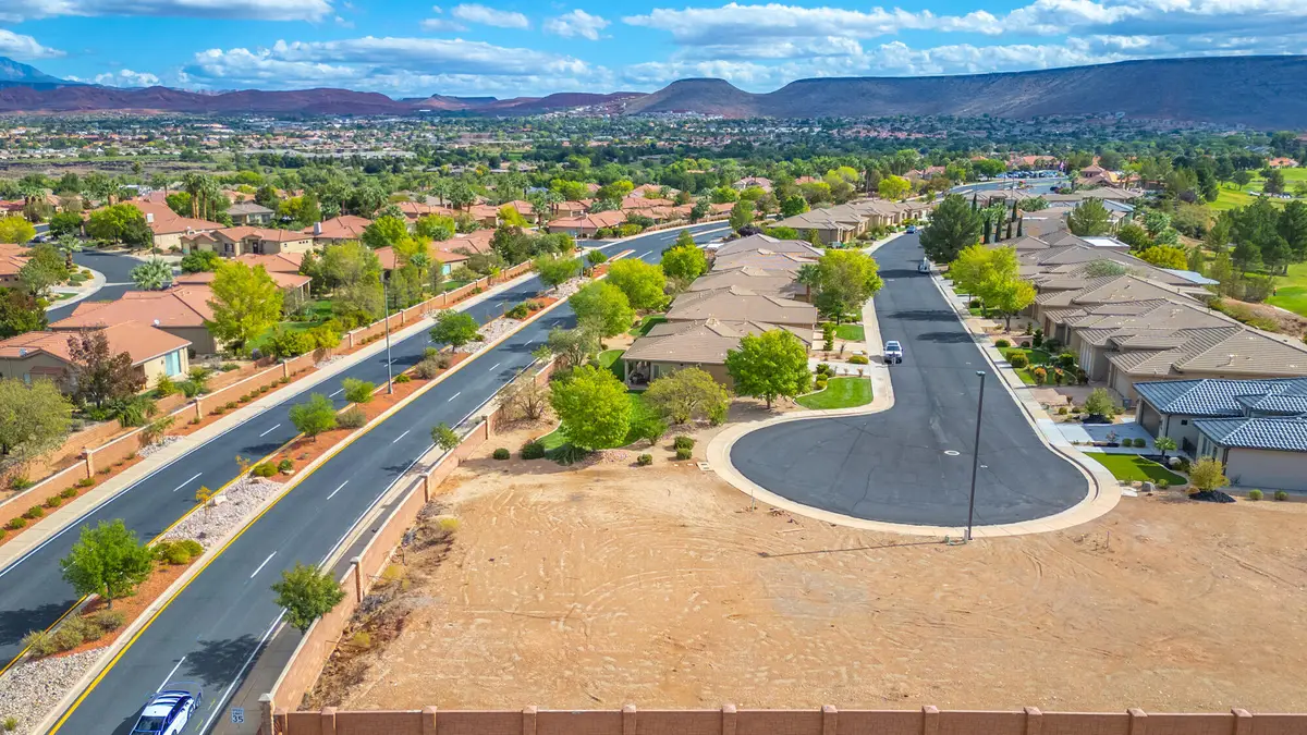2702 W San Marcus Cir, Saint George, UT 84770 - #1