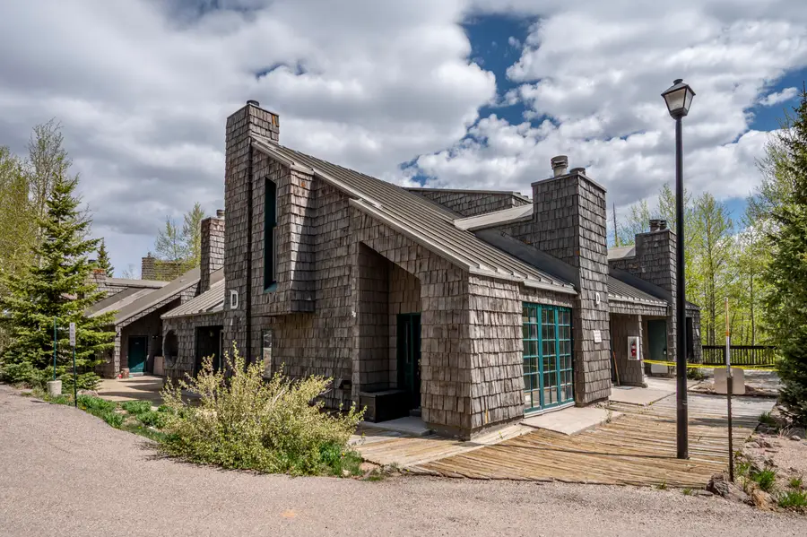 286 W Eagles Roost St #D-104, Brian Head, UT 84719 - #2