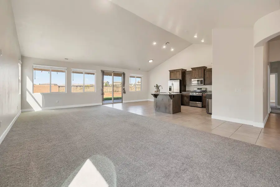 409 N Sage Grouse Dr, Washington, UT 84780 - #2