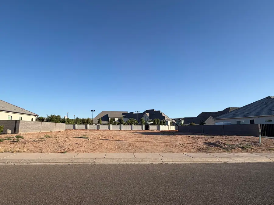 2644 Stonedale Dr, Saint George, UT 84790 - #2