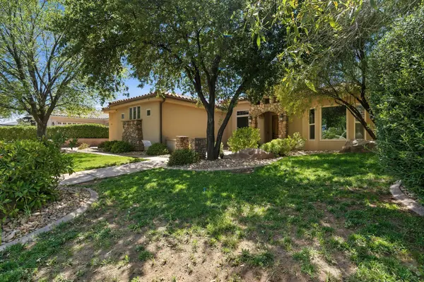 2100 S Camino Real, Washington, UT 84780