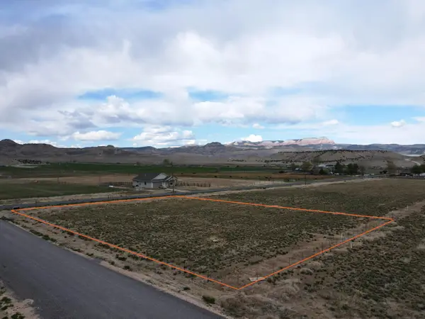 330 E Center Street, Tropic, UT 84776