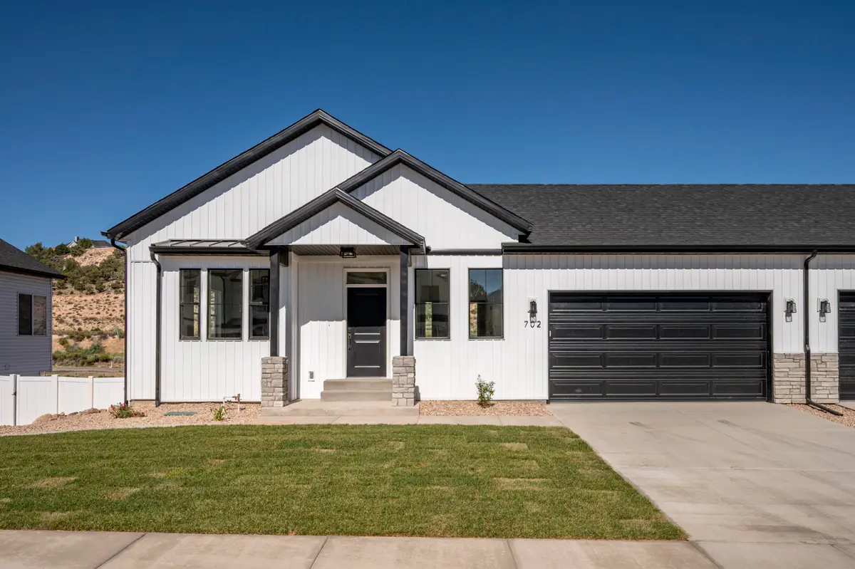 702 S Liberty Cove Dr, Cedar City, UT 84720 - #1