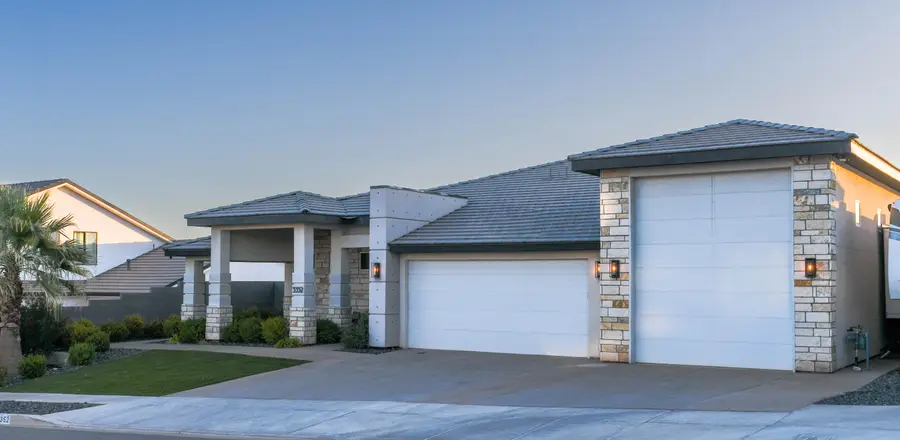 3352 S Pecos Dr, Washington, UT 84780 - #3