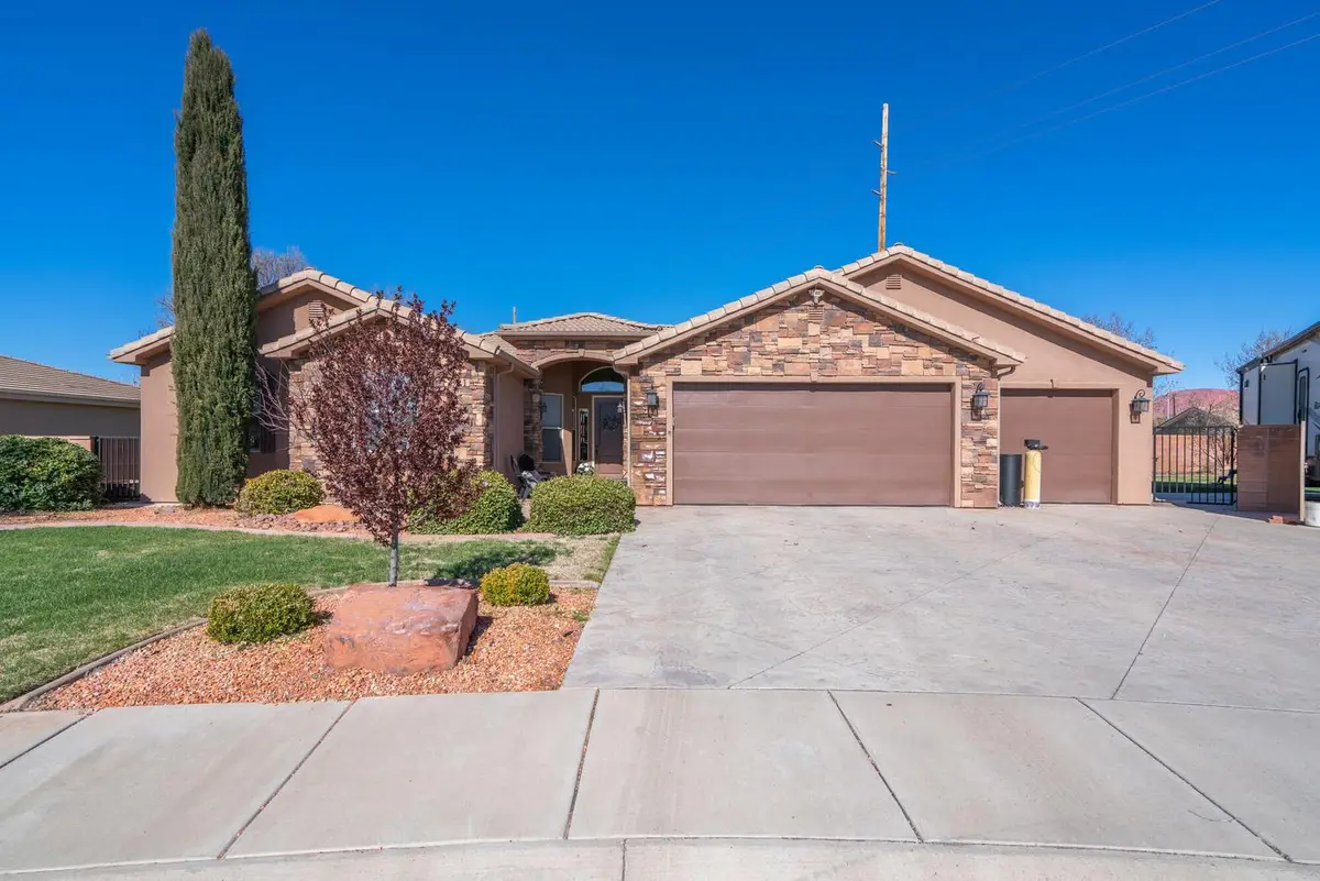 811 N Swiss Haven Cir, Santa Clara, UT 84765 - #1