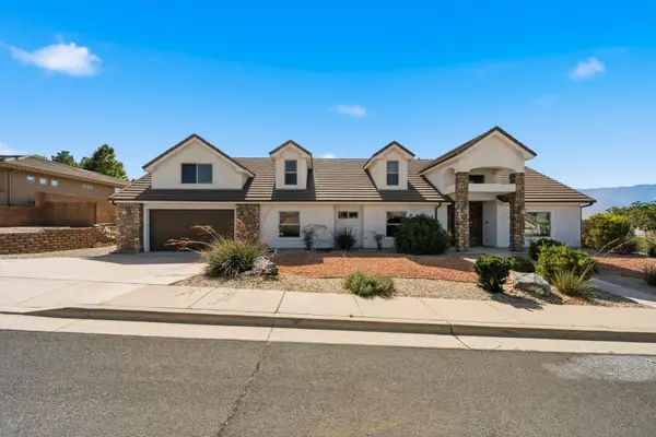 222 S Valley View Dr, Hurricane, UT 84737