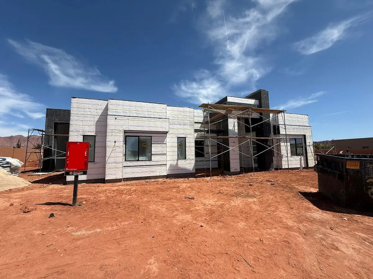 564 W 80, Ivins, UT 84738 - #1