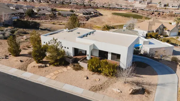 2176 S Southgate Hills Dr, St George, UT 84770