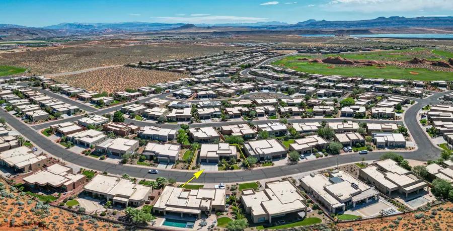 3265 S Sandstone Dr, Hurricane, UT 84737 - #2