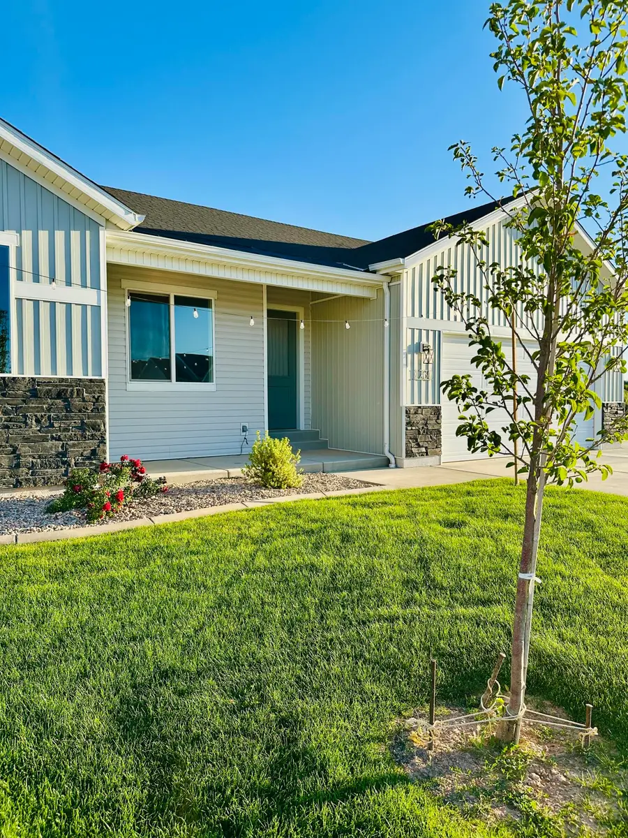 1230 N 3625 W Cir, Cedar City, UT 84721 - #2