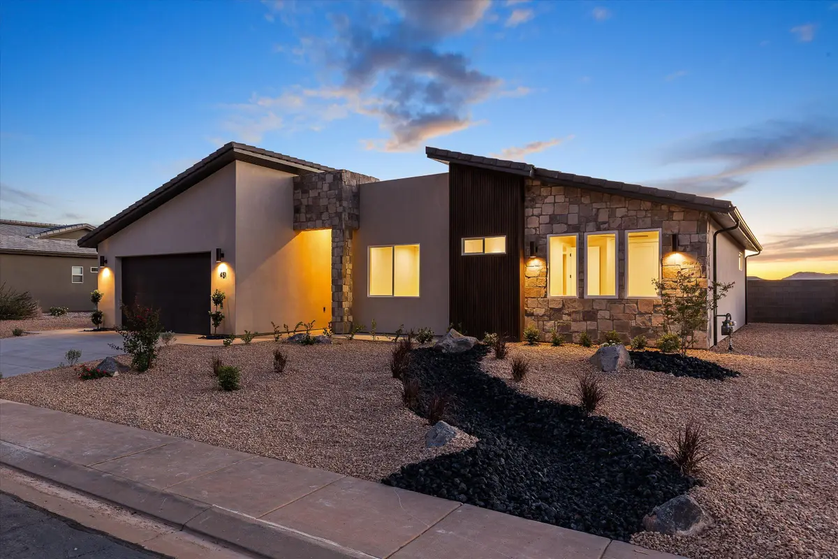 451 N 200, La Verkin, UT 84745 - #1