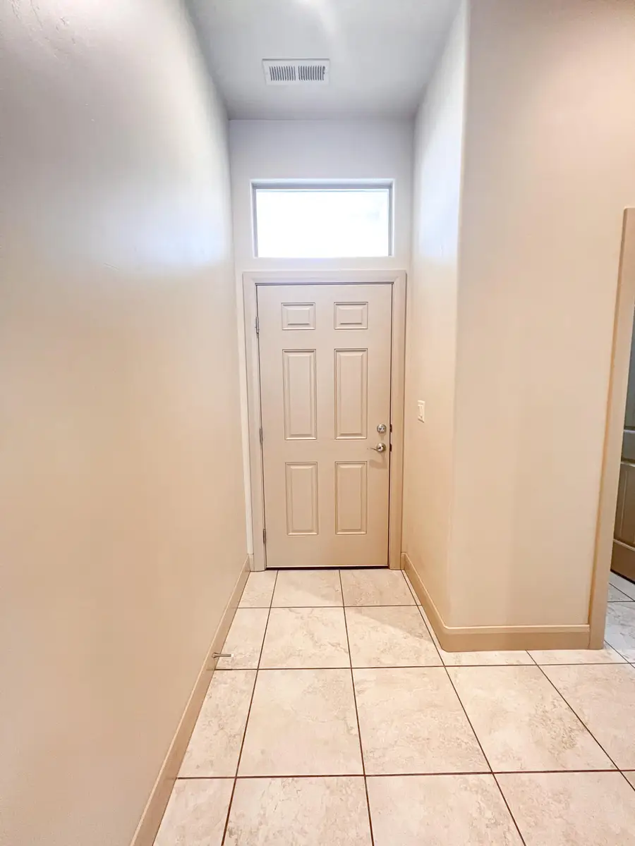 253 N 2530, Hurricane, UT 84737 - #2