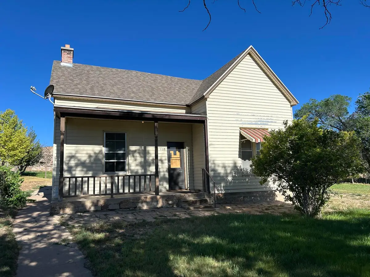 135 N 300, Escalante, UT 84726 - #1