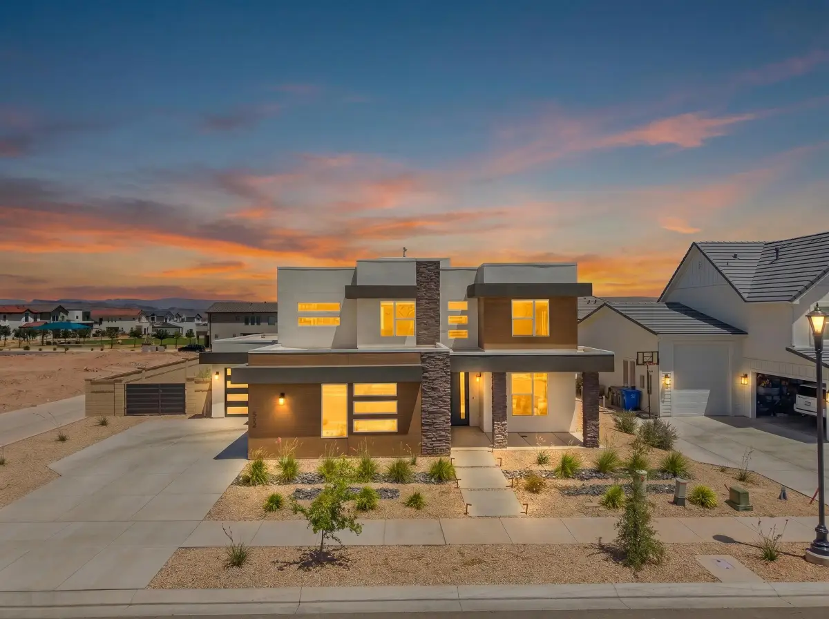 552 W Canyon Pine Dr, Saint George, UT 84790 - #1