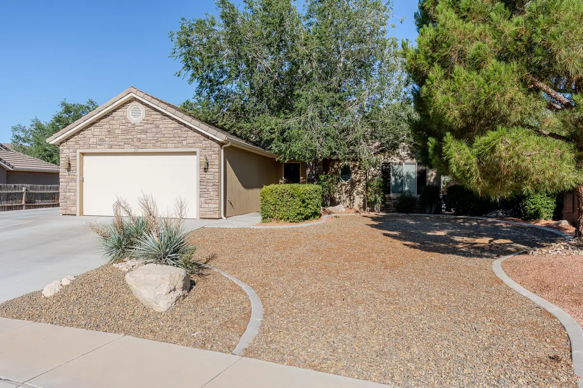 355 N 1270, Hurricane, UT 84737 - #1