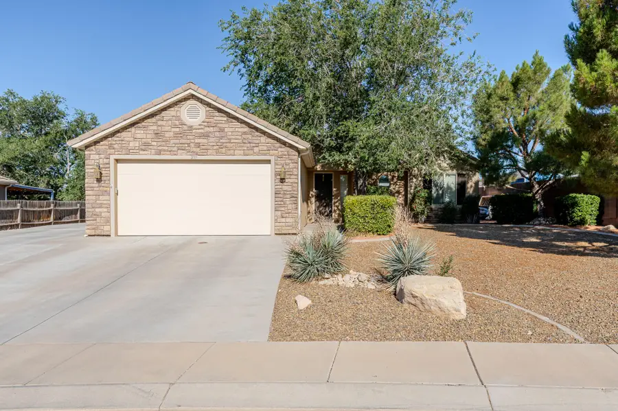 355 N 1270, Hurricane, UT 84737 - #2