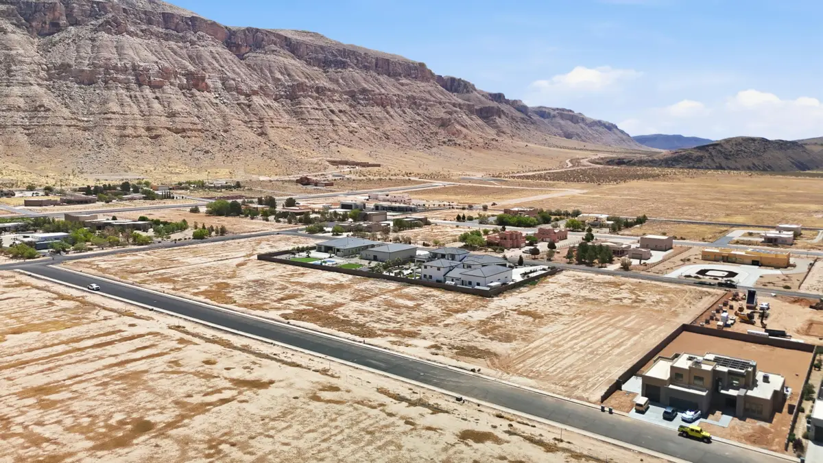 1297 W 4300, Hurricane, UT 84737 - #1