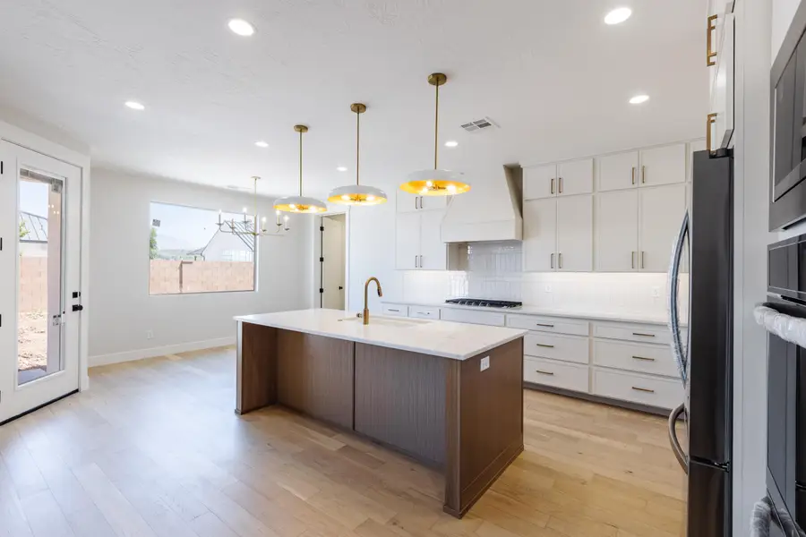 37 E Antone Way, Washington, UT 84780 - #3