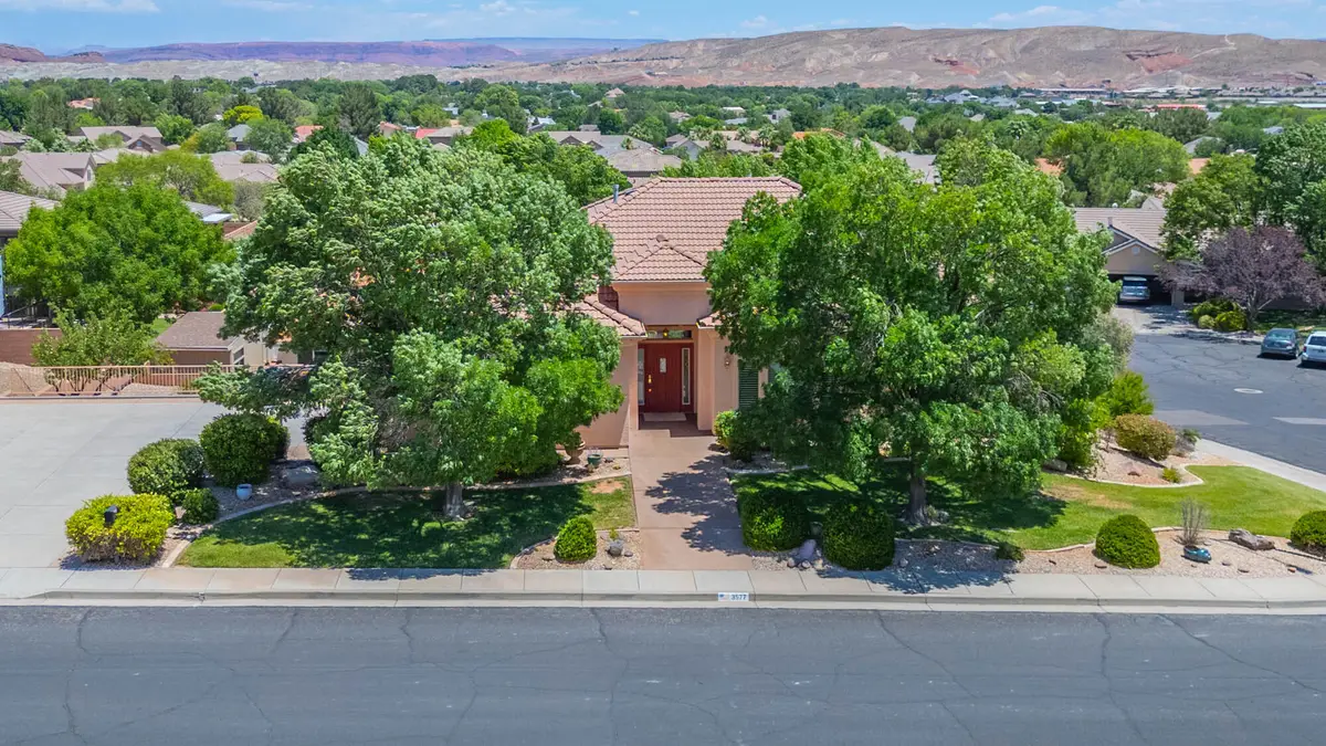 3577 S Paiute Rd, Saint George, UT 84790 - #1