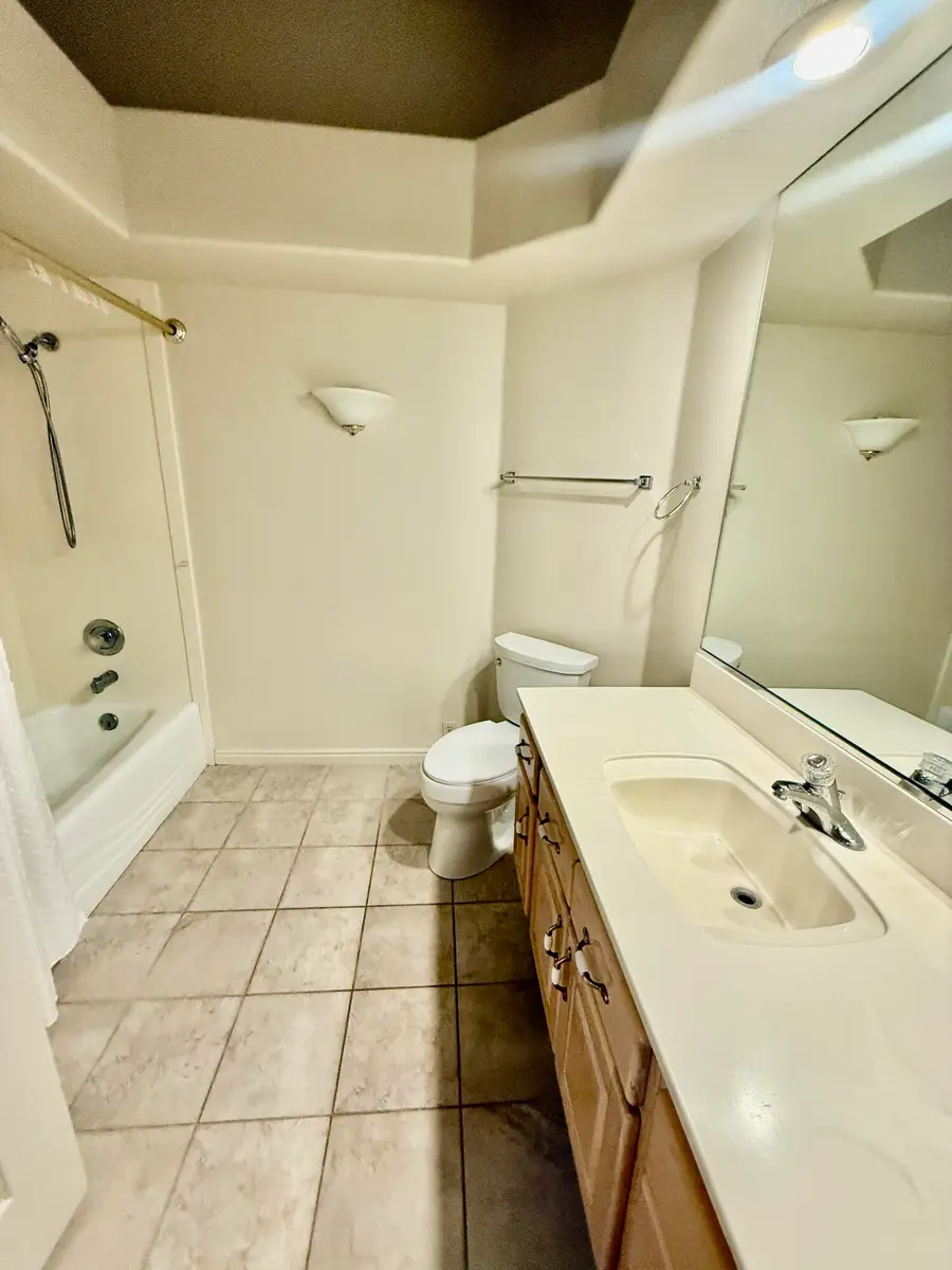 1020 E Fort Pierce Dr, Saint George, UT 84790 - #3