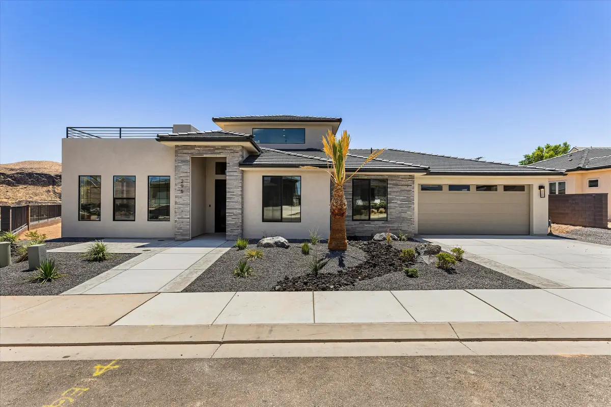 296 E 1100, Hurricane, UT 84737 - #1