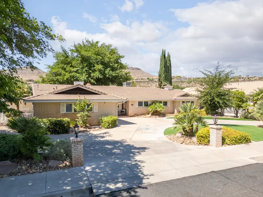 539 W Diagonal St, Saint George, UT 84770 - #2