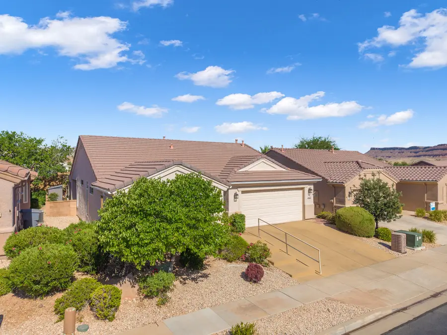 4376 S Ironwood Dr, Saint George, UT 84790 - #3