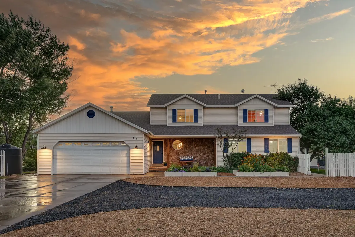 818 S 3430 E, New Harmony, UT 84757 - #1